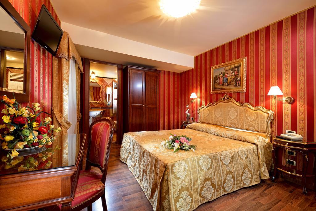 Hotel Citta Di Milano Венеція Екстер'єр фото