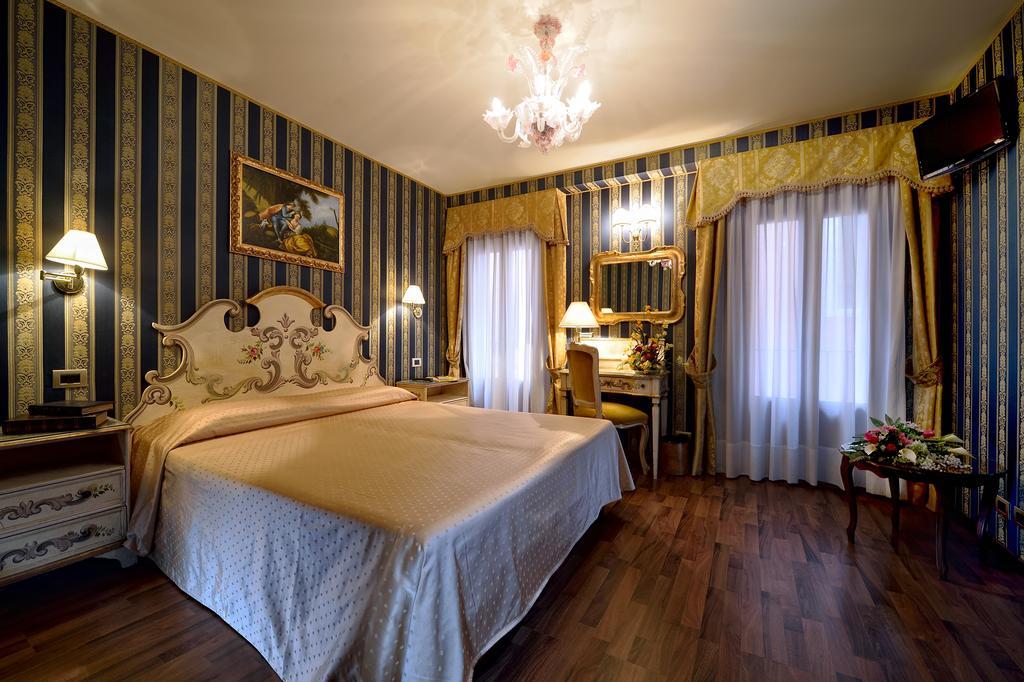 Hotel Citta Di Milano Венеція Екстер'єр фото