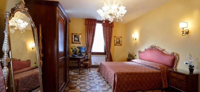 Hotel Citta Di Milano Венеція Екстер'єр фото